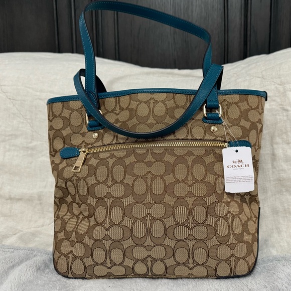 Coach Handbags - NWT Coach Khaki & Teal Purse F55364